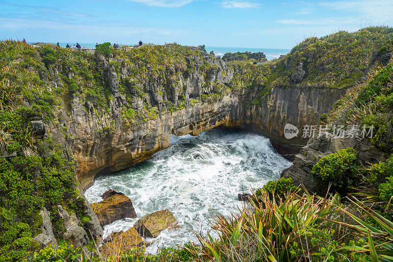 Punakaiki Pancake Rocks and Blowholes Walk, Paparoa国家公园，新西兰